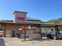 Coop grocery store in Stia
